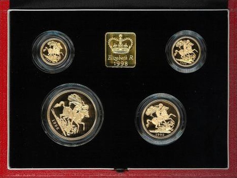 A 1998 gold sovereign proof set